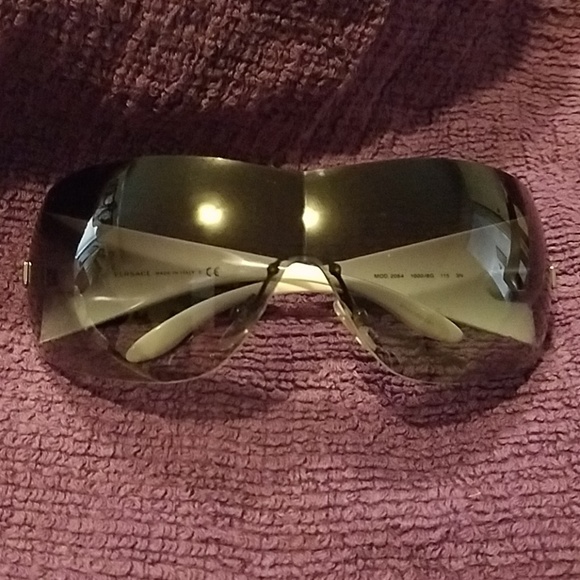Genuine Versace women's sunglasses - Picture 3 of 4